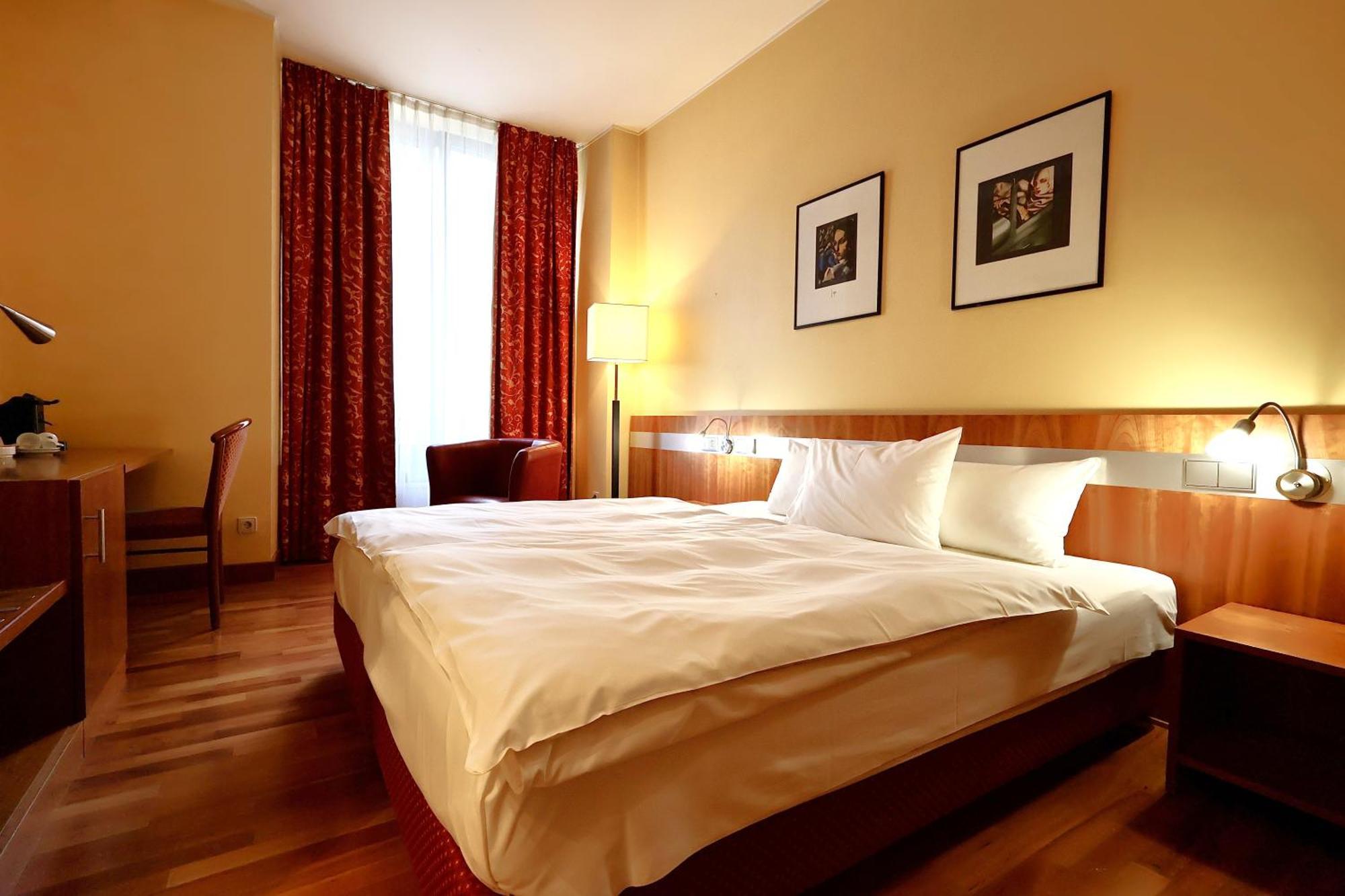 Hotel De La Poste Ες Σιρ Αλζέτ Εξωτερικό φωτογραφία