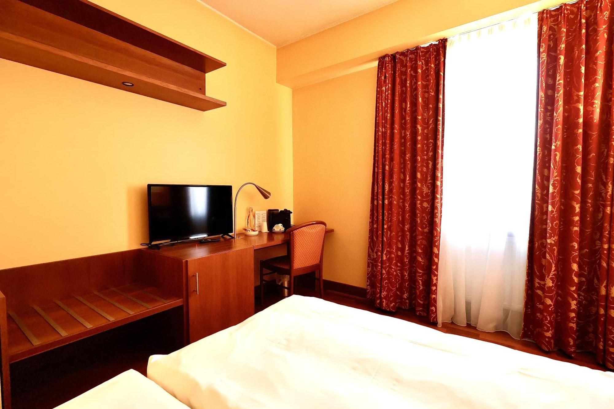 Hotel De La Poste Ες Σιρ Αλζέτ Εξωτερικό φωτογραφία
